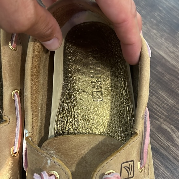 Sperry Boat Shoes - Picture 3 of 9